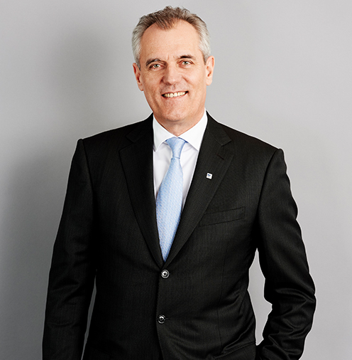 Rainer Seele, Chairman of the Executive Board, Chief Executive Officer and Chief Marketing Officer (Portrait)
